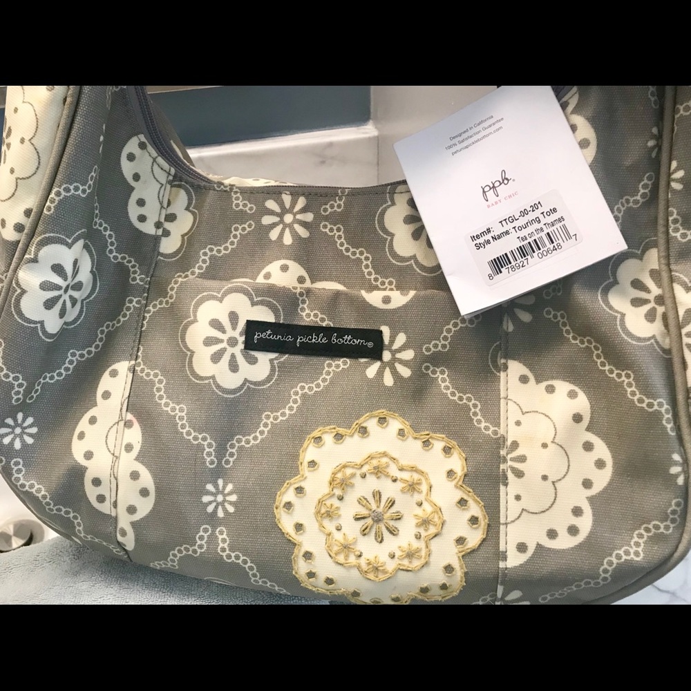 Petunia pickle bottom vintage touring tote.